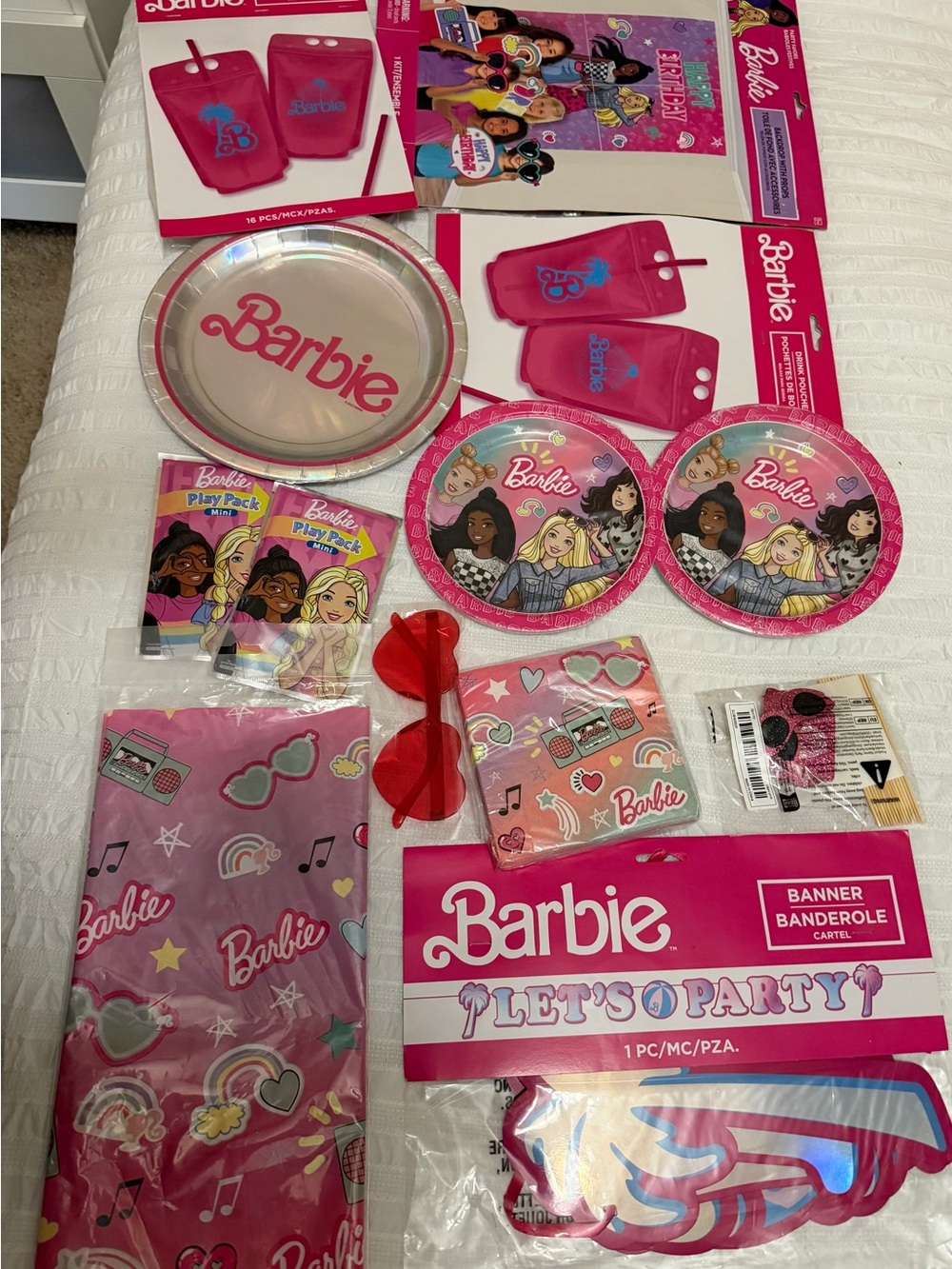 Barbie Pink Party Supplies Kit - Let's Party Banner & Tableware